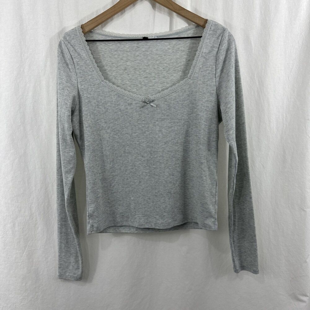 H&M Divided Gray Pointelle Lace Trim Long Sleeve Layering Top Womens L Y2K